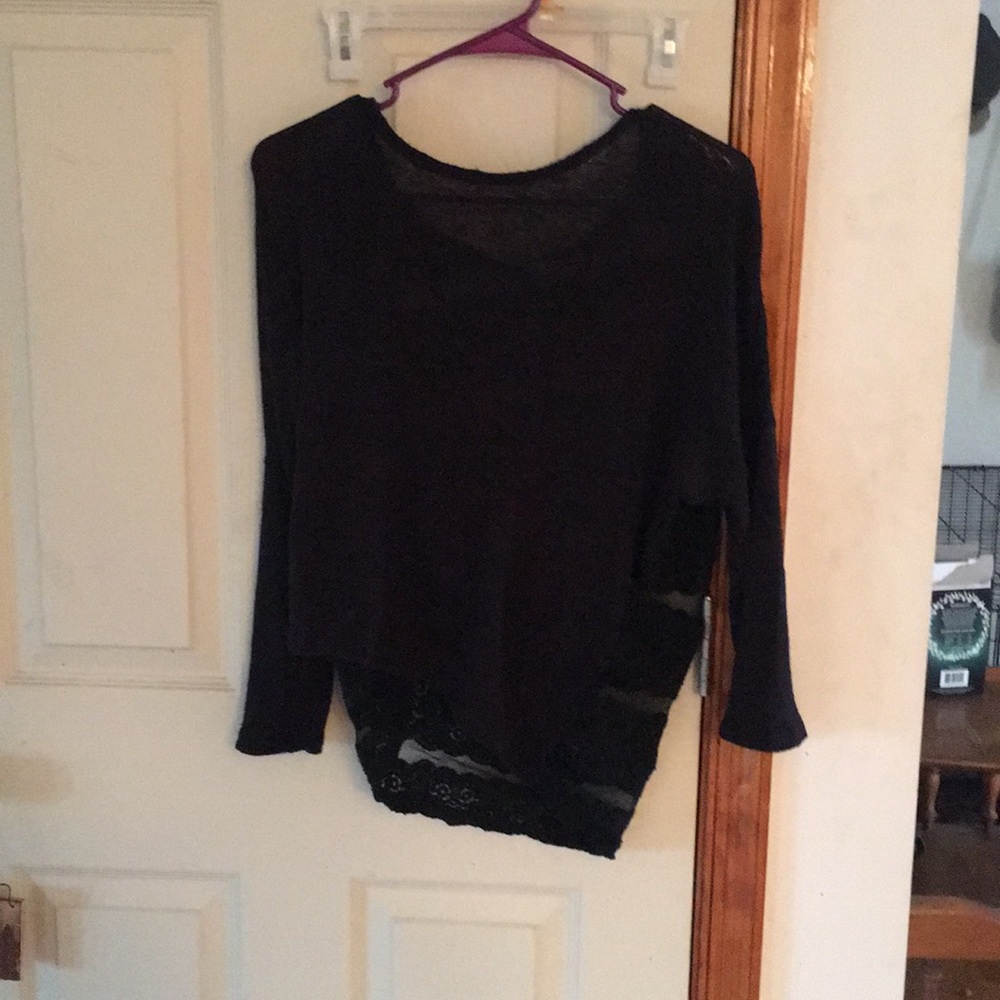Moa Moa quarter sleeve shirt with lace back